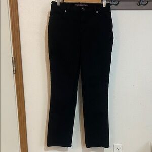 Gloria Vanderbilt Women's Black Straight Leg Jeans, size 4